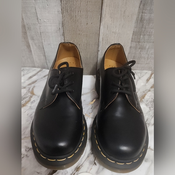 🌷Dr. Martens 1461 SMOOTH LEATHER OXFORD SHOES🌸 NWOT - Picture 3 of 12